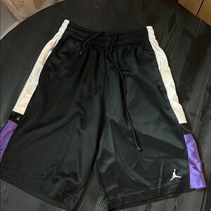 EUC | Jordan Basketball Shorts | Medium